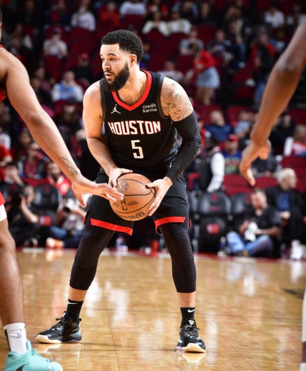 紧密配合和 紧密配合和