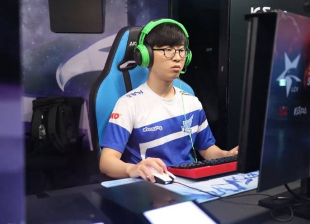 势和优秀的 势和优秀的