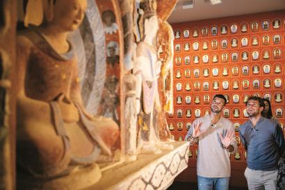 相对靠后的 相对靠后的